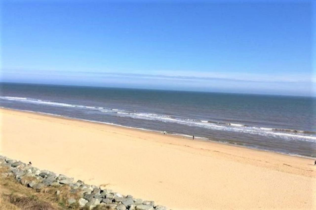 Relaxing Chalet On Popular California Sands Short Stroll To Beach, Nr Norfolk Broads & Great Yarmouth Scratby 外观 照片