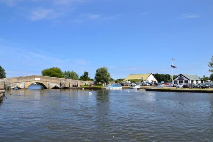 Relaxing Chalet On Popular California Sands Short Stroll To Beach, Nr Norfolk Broads & Great Yarmouth Scratby 外观 照片